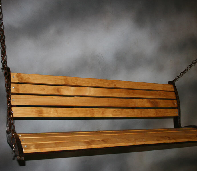 wooden-porch-swing_4